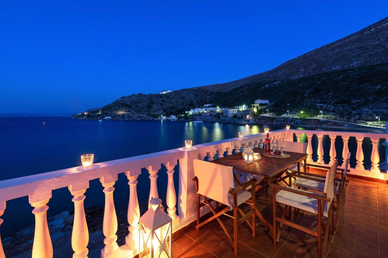 Maravelia Mare Pension Sými Buitenkant foto
